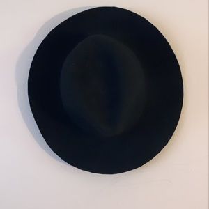 Basic black fedora hat